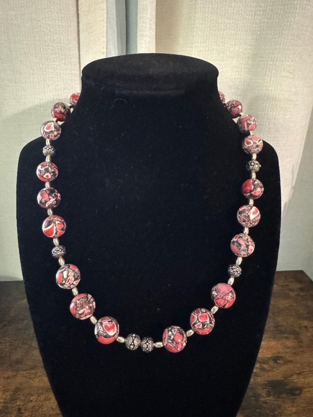 Vintage 17 Inch Marbled Bead Stone Necklace Rhodonite Vibrant Pink and Red